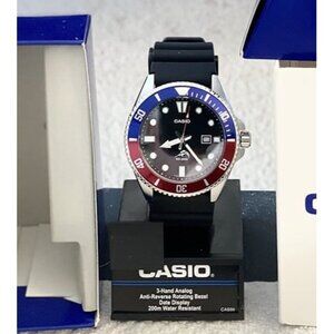 New Unisex Analog Watch | 200M WR | Stainless Steel Case | Resin Band